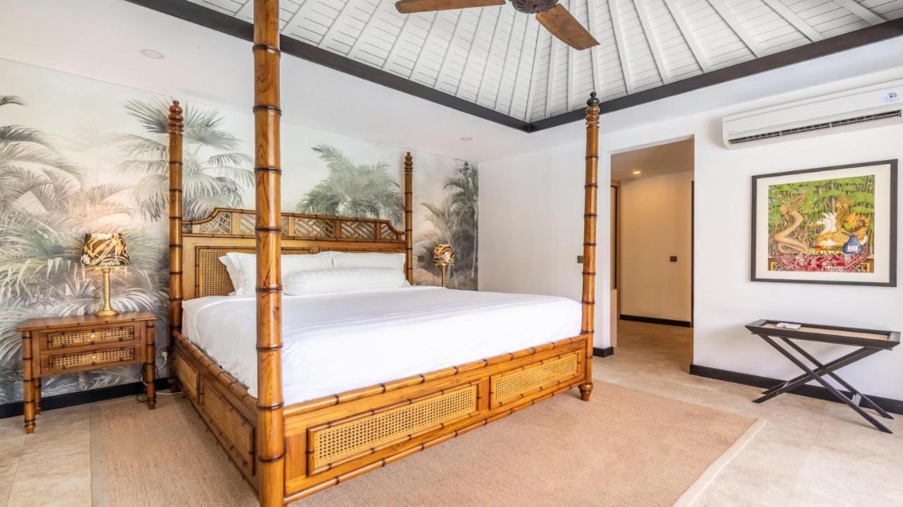 Kejora 12 Beachfront 3 Bedroom Luxe Villa サヌール エクステリア 写真
