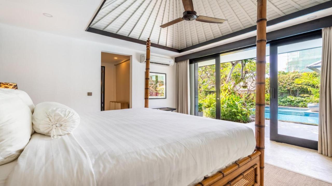 Kejora 12 Beachfront 3 Bedroom Luxe Villa サヌール エクステリア 写真