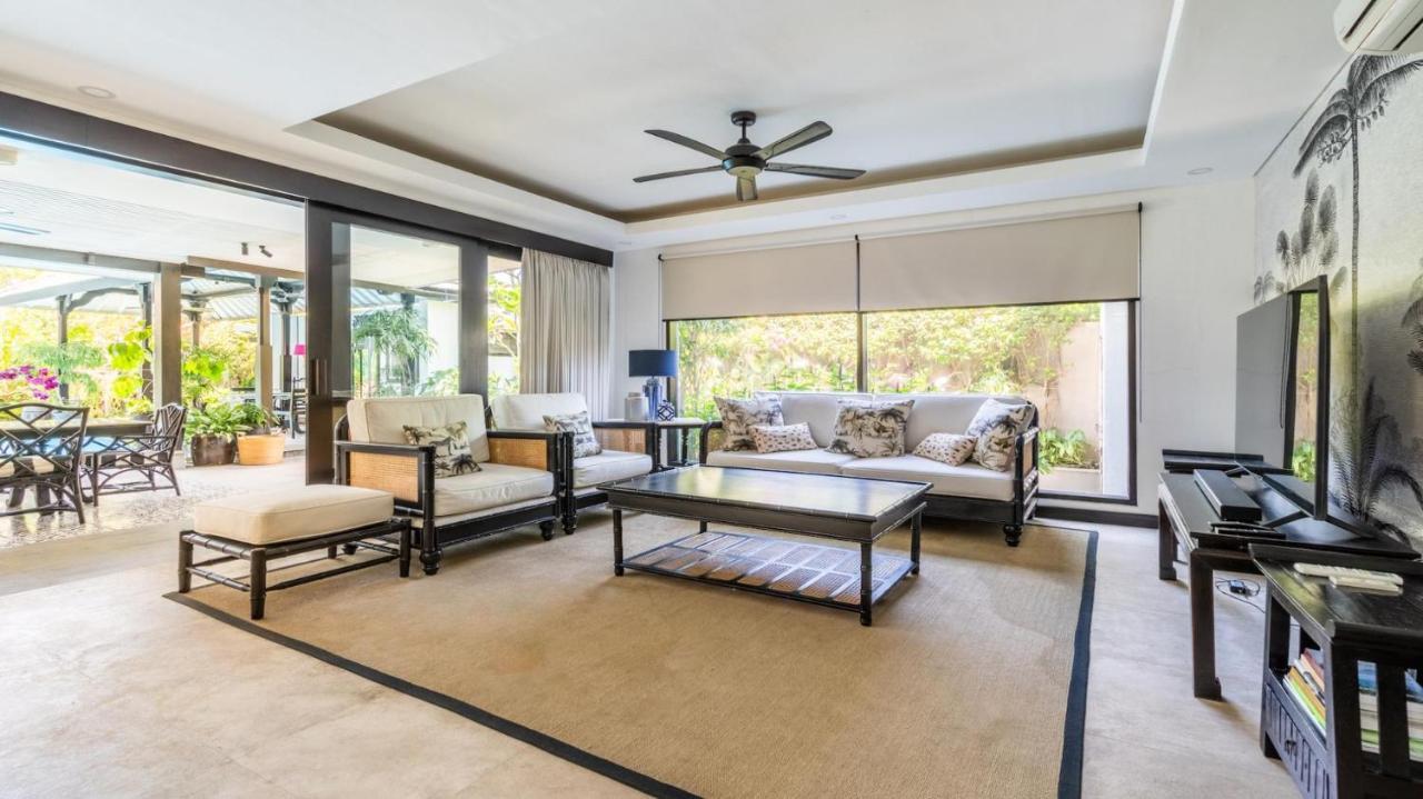 Kejora 12 Beachfront 3 Bedroom Luxe Villa サヌール エクステリア 写真