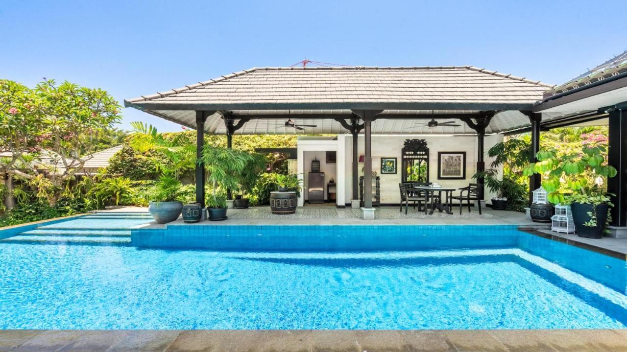 Kejora 12 Beachfront 3 Bedroom Luxe Villa サヌール エクステリア 写真