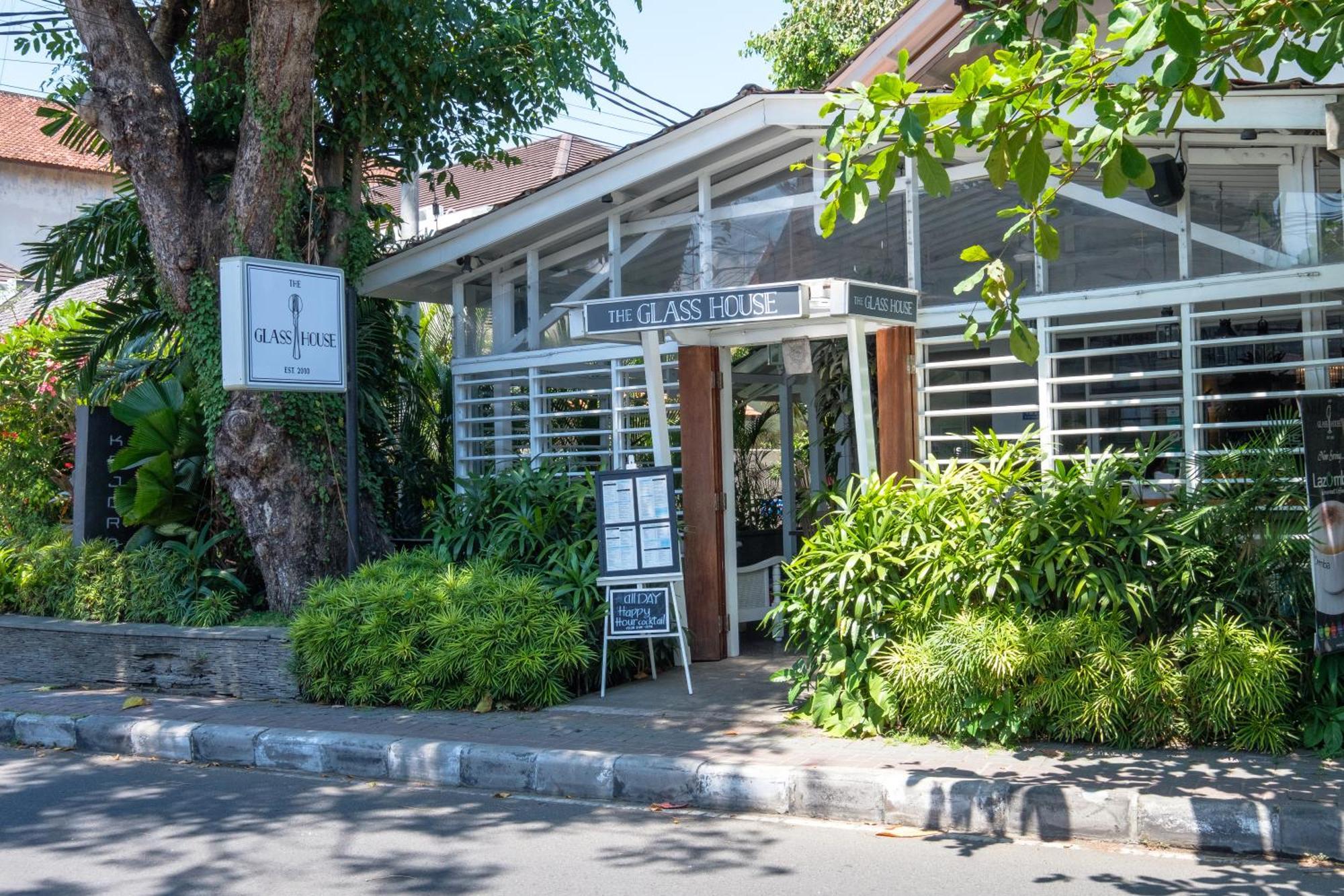 Kejora 12 Beachfront 3 Bedroom Luxe Villa サヌール エクステリア 写真